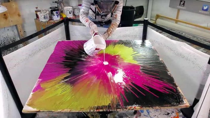 spin-art-painting-video-from-Swarez