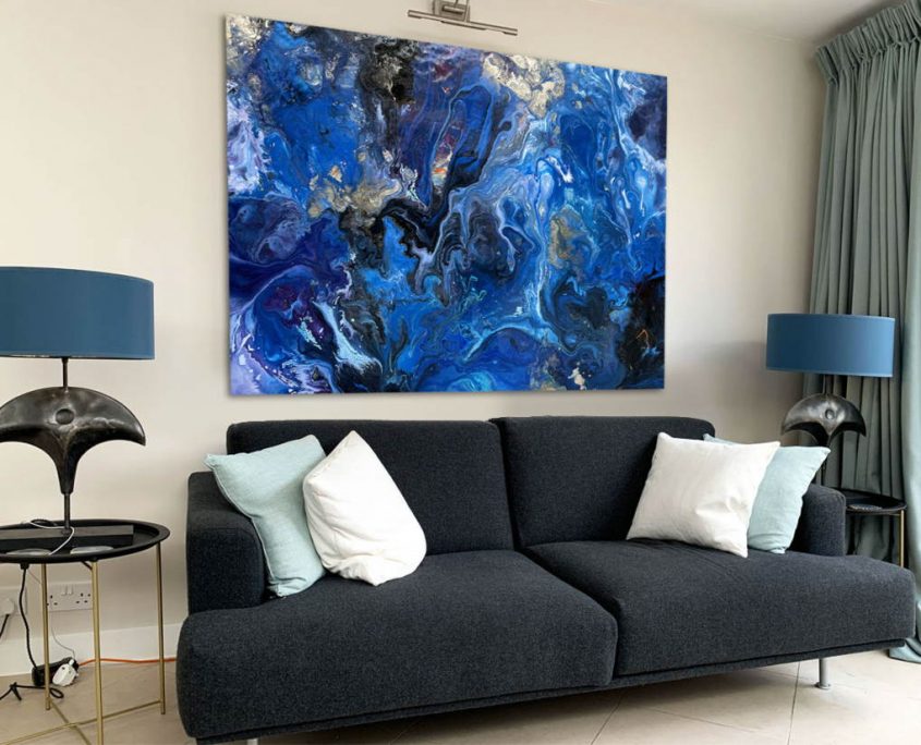 blue-abstract-minimal-contemporary-art-in-London-townhouse