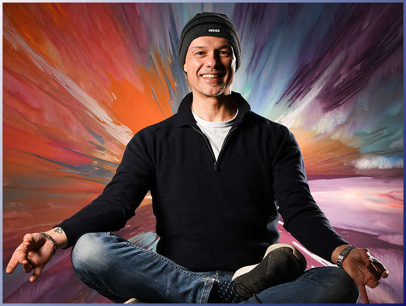 swarez-the-artist-smiling-2026 swarez-the-artist-smiling-2026